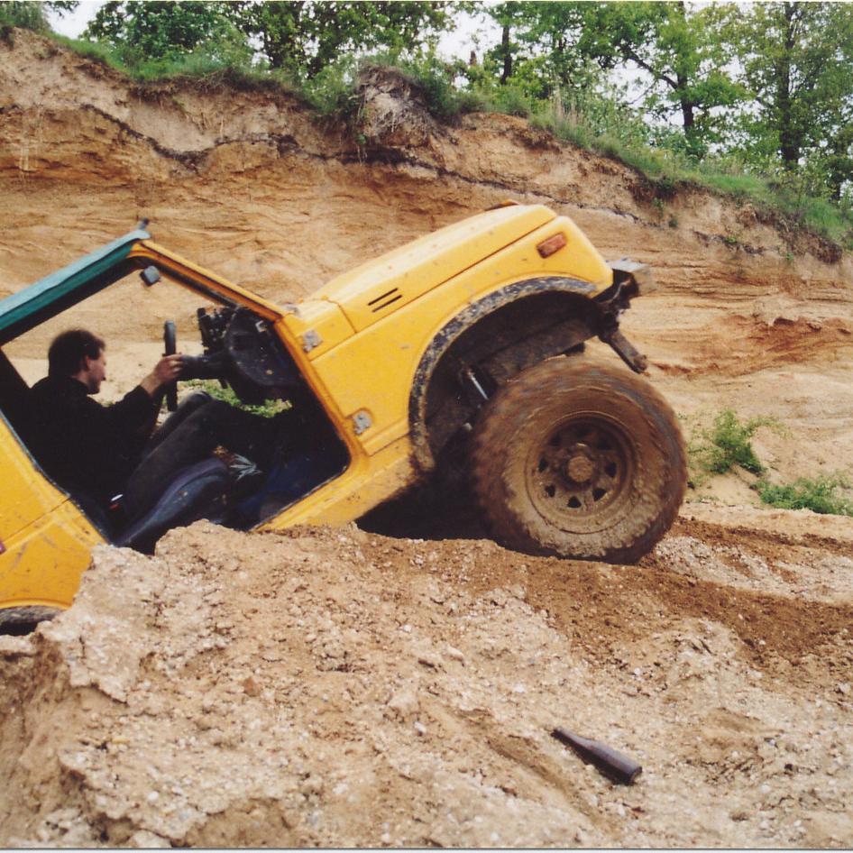 102.jpg