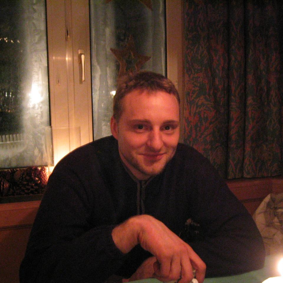 103.JPG