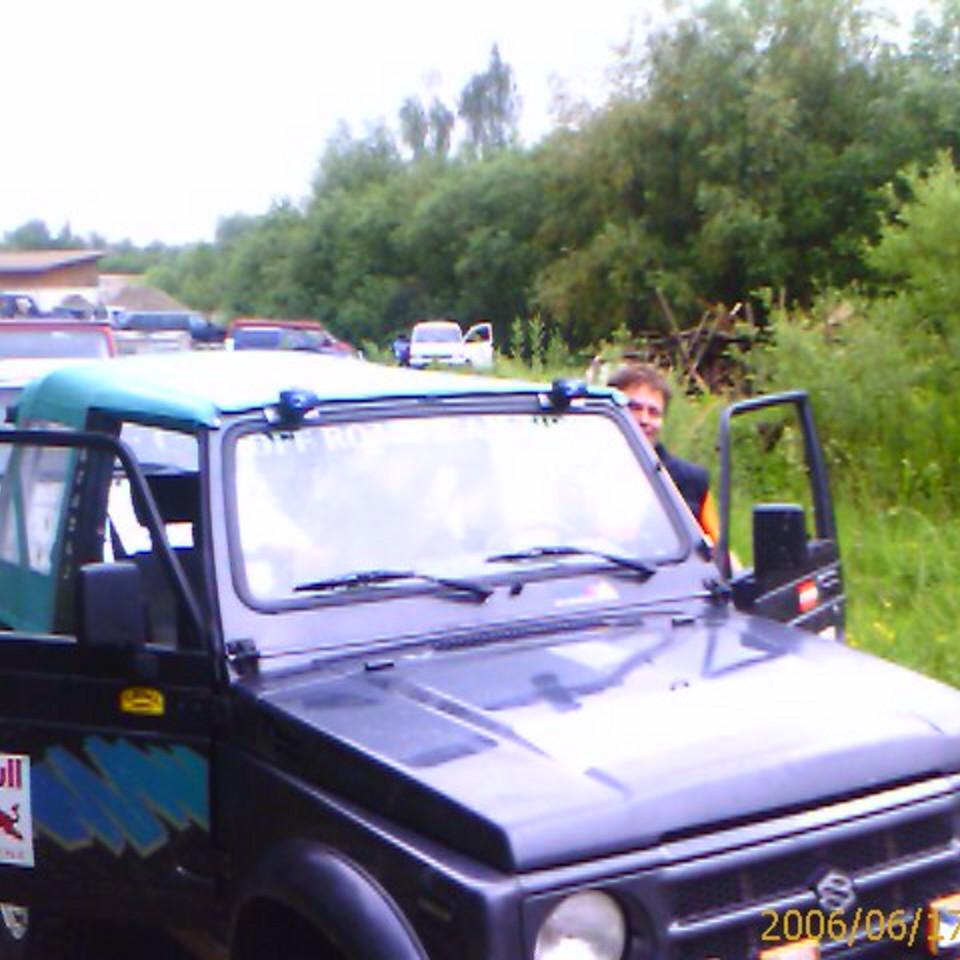 127.jpg