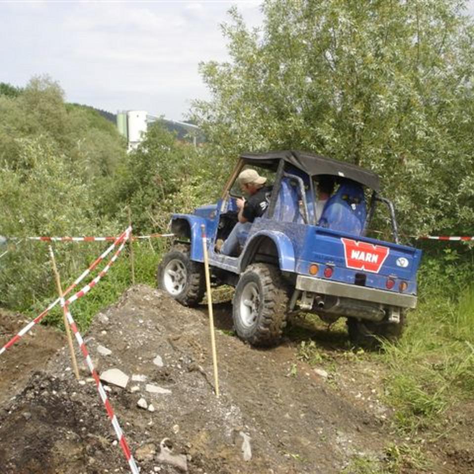353.JPG