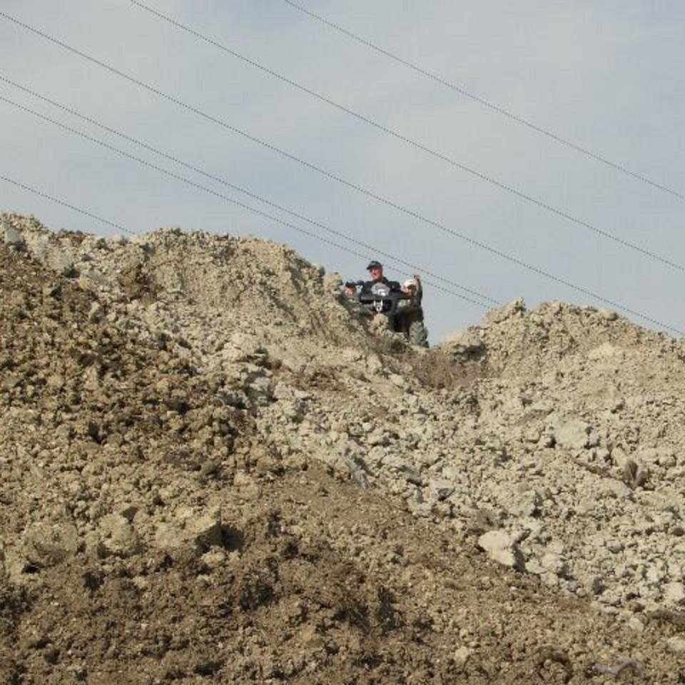 104.JPG
