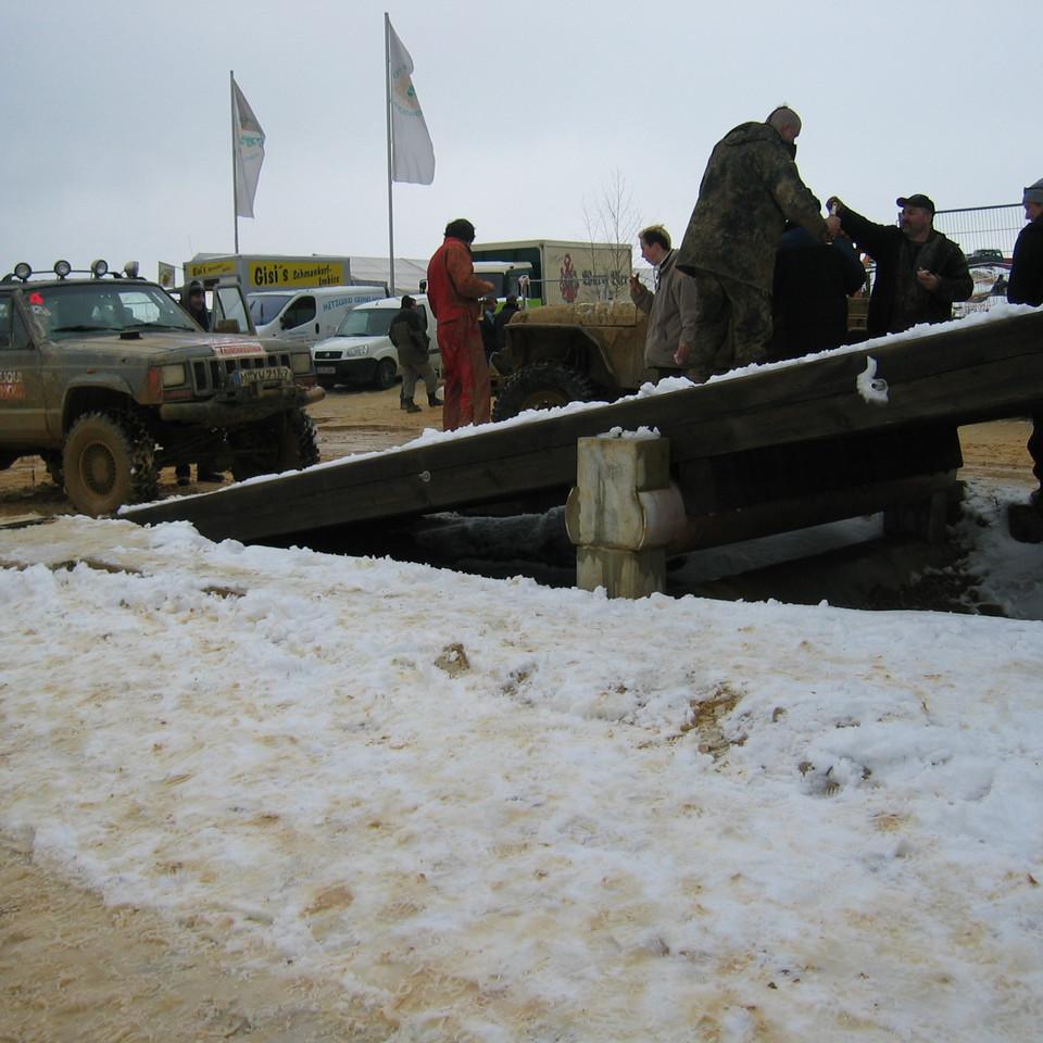 102.jpg