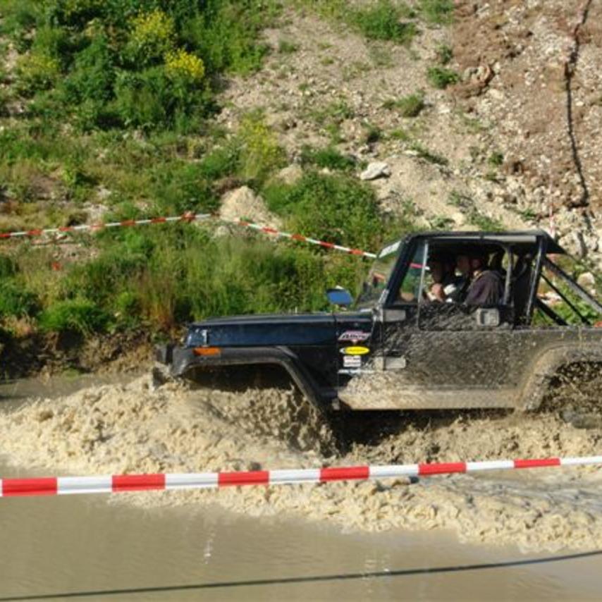 169.JPG