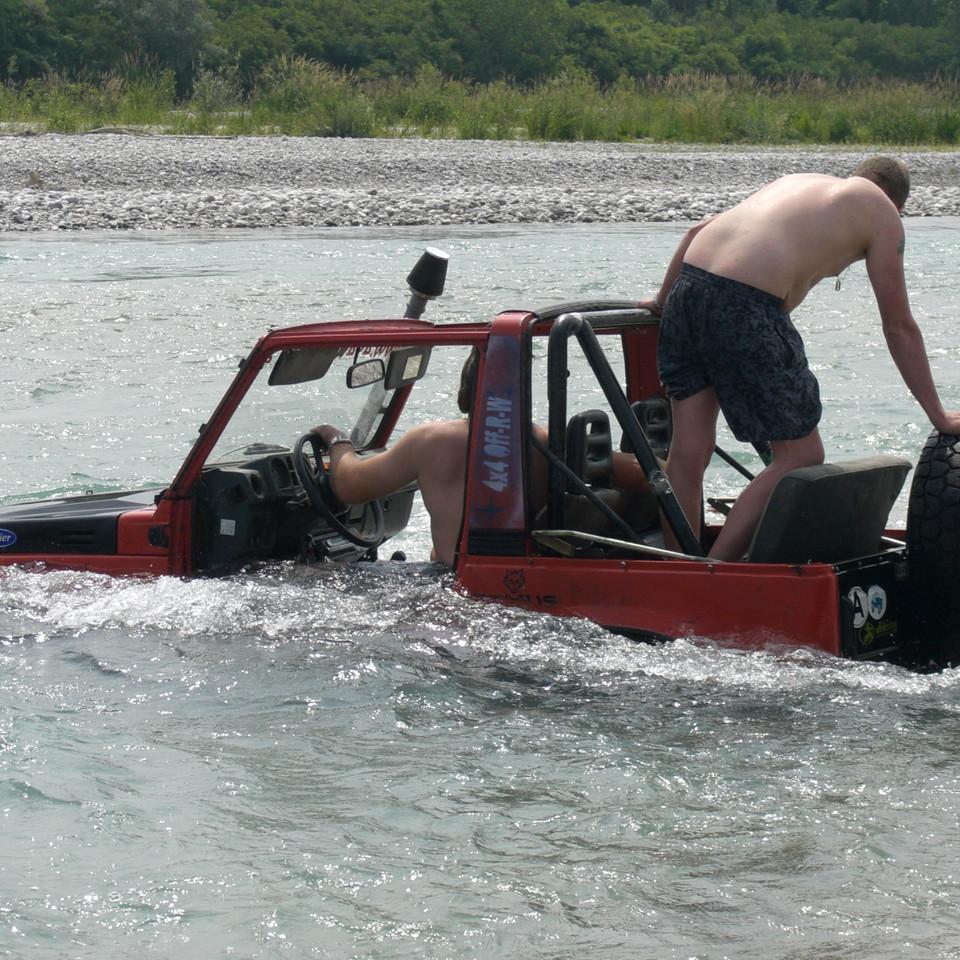 196.JPG