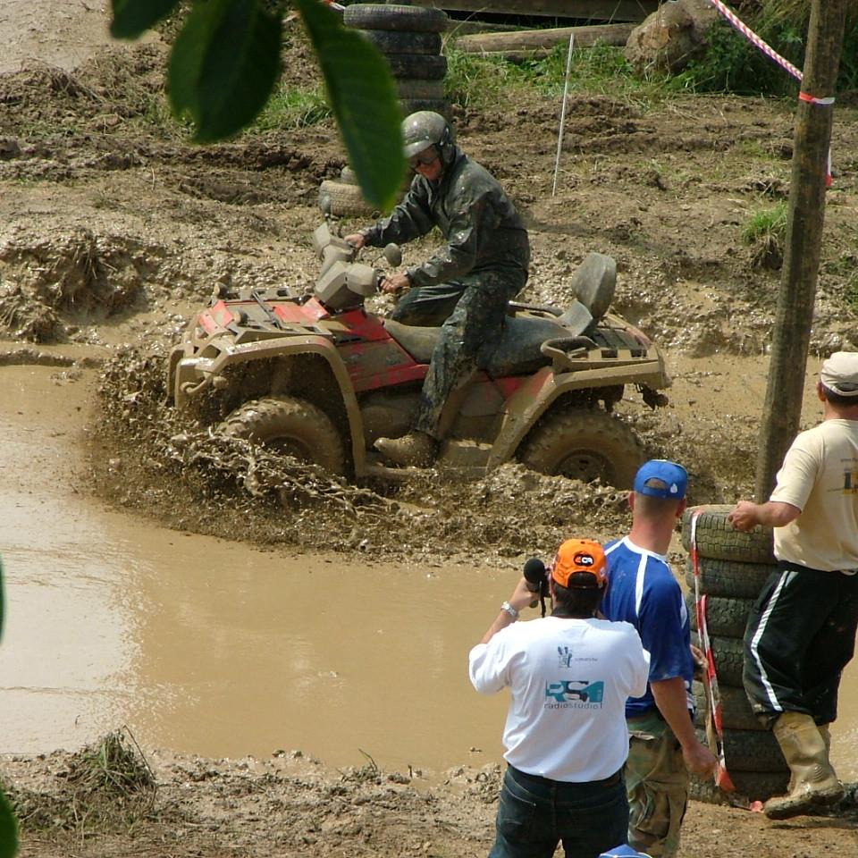 144.JPG