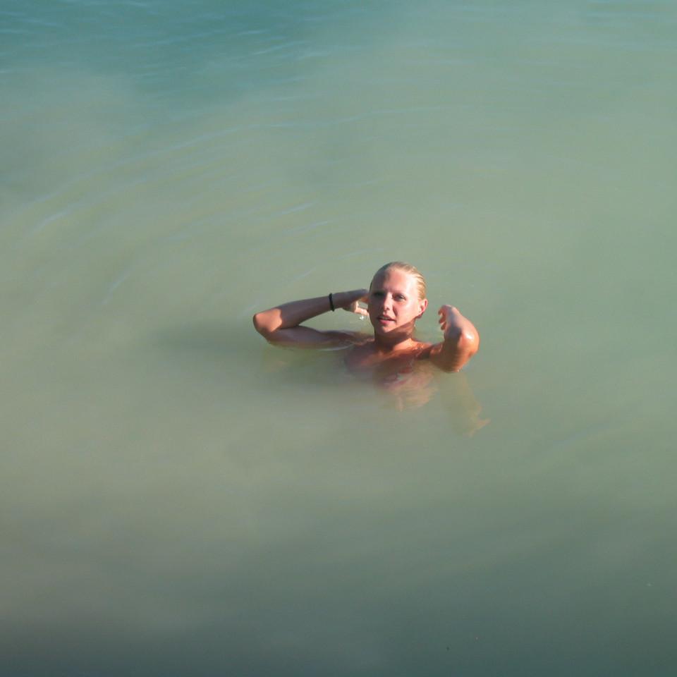 141.jpg