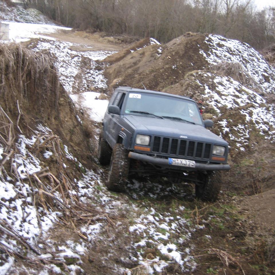 183.JPG