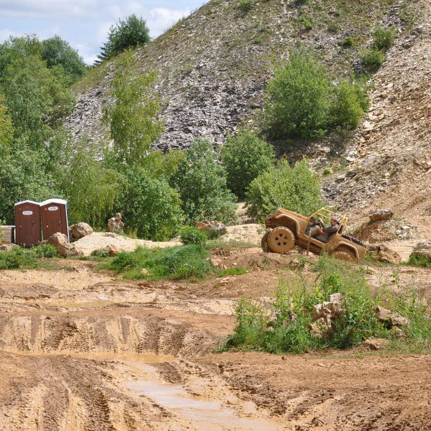 143.JPG