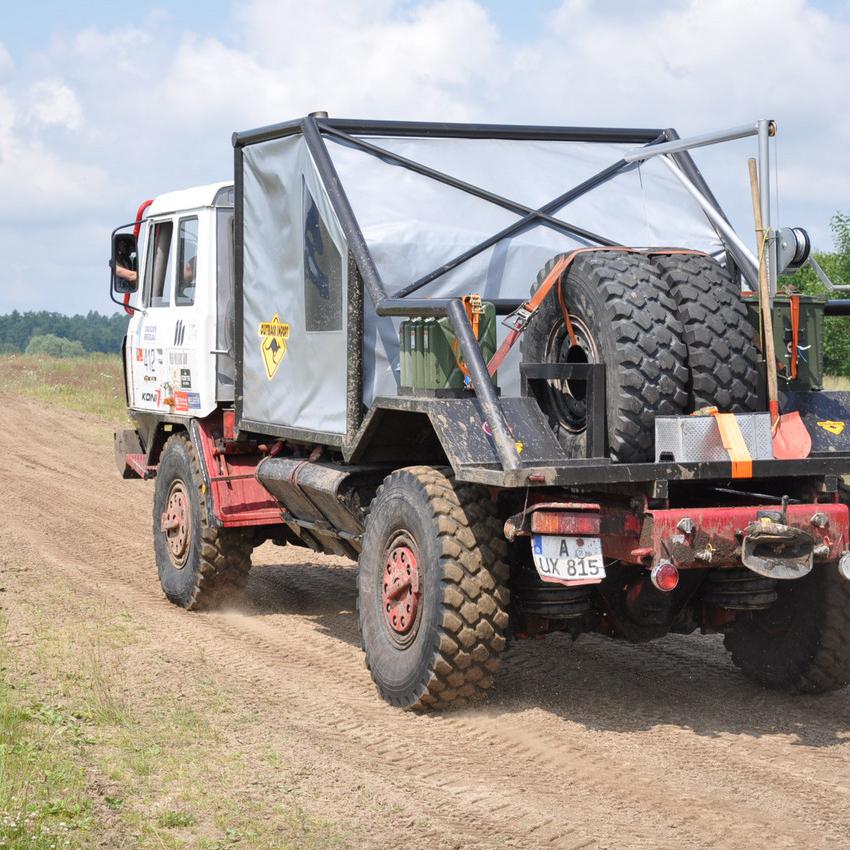 542.JPG