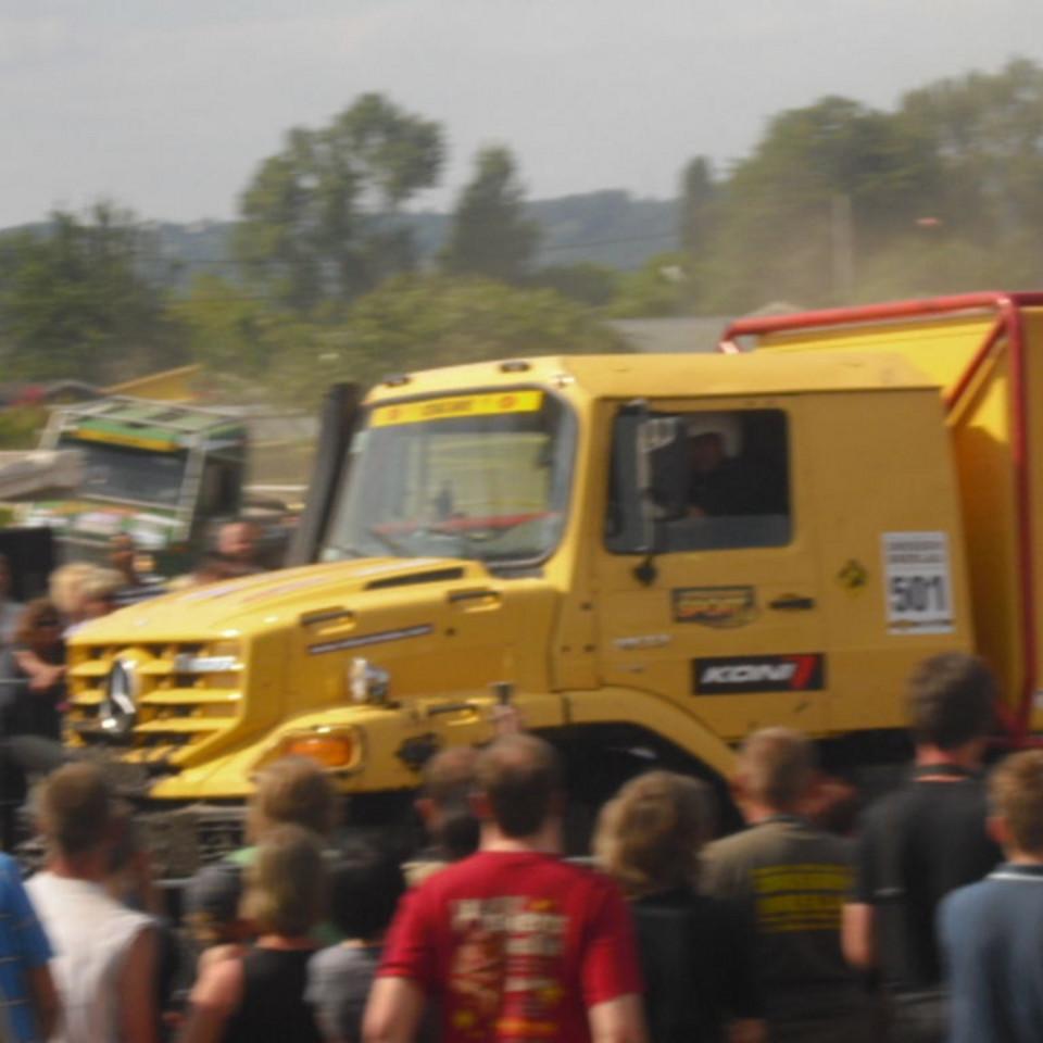 143.jpg