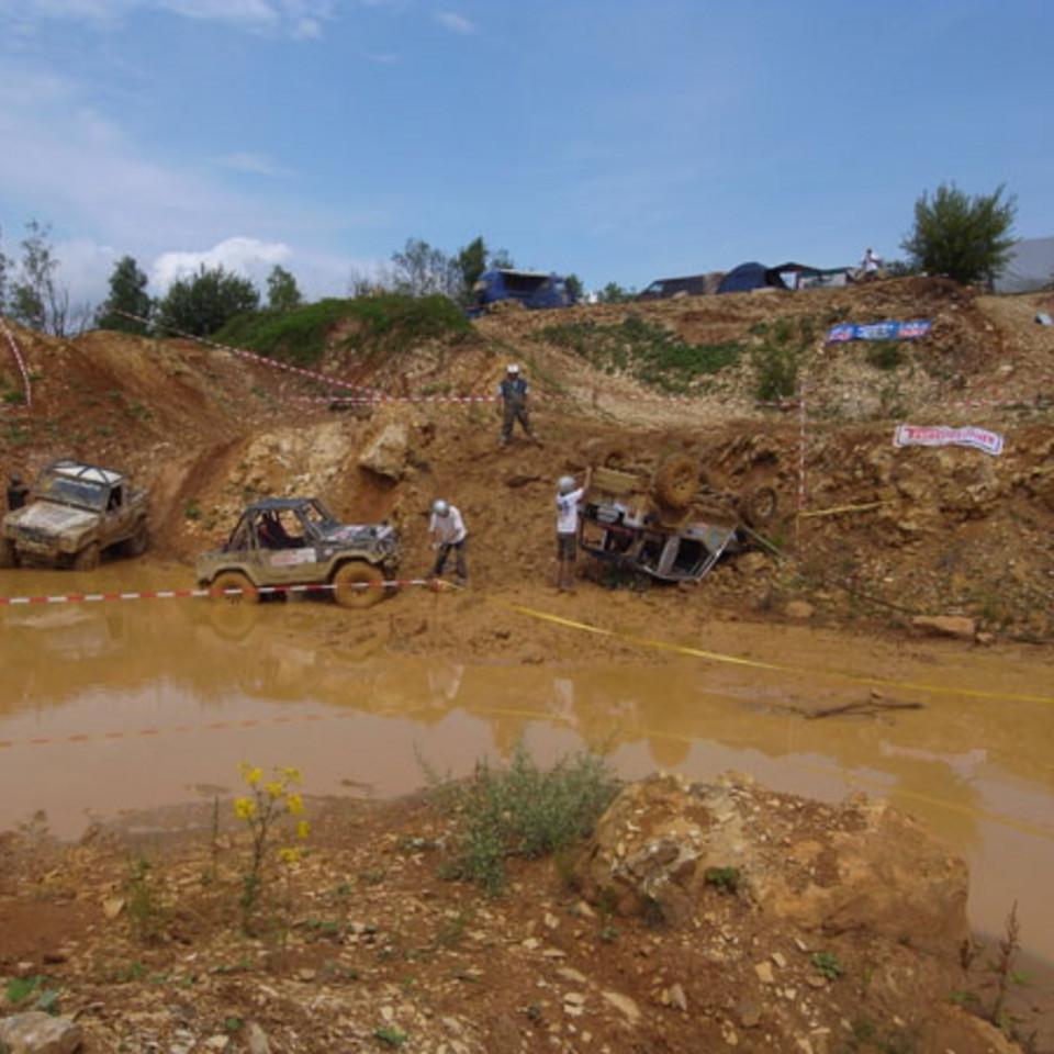 103.jpg