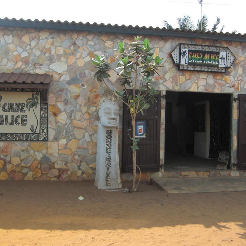 102.JPG