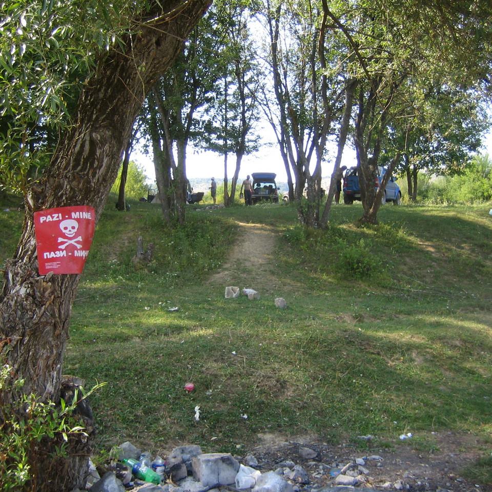 103.jpg