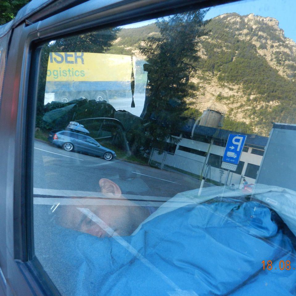 436.jpg